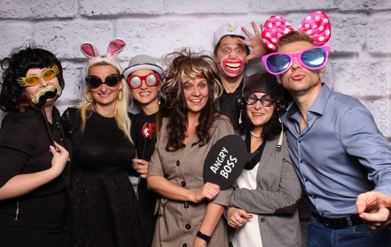 060-PhotoCube-web-0811201901251108-1520×960-c